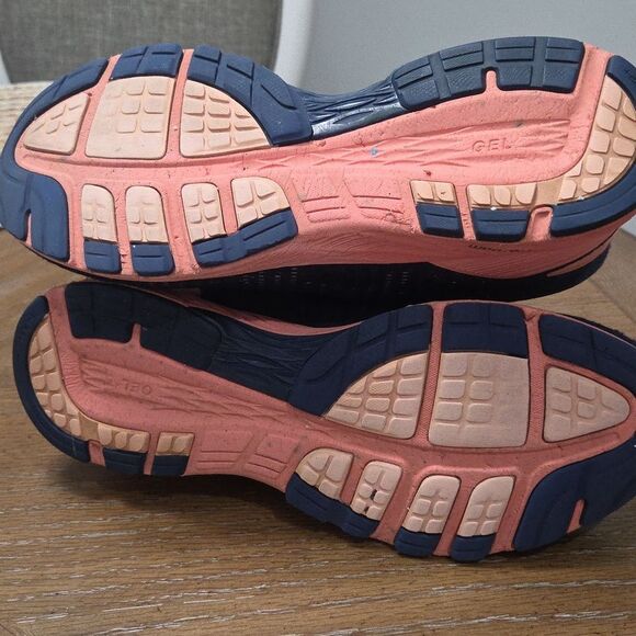 ASICS Women’s Dynaflyte 2 Running Sneakers Shoes Navy And Peach Sz 10M - Picture 8 of 10
